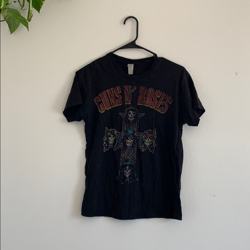 Vintage guns and roses tshirt